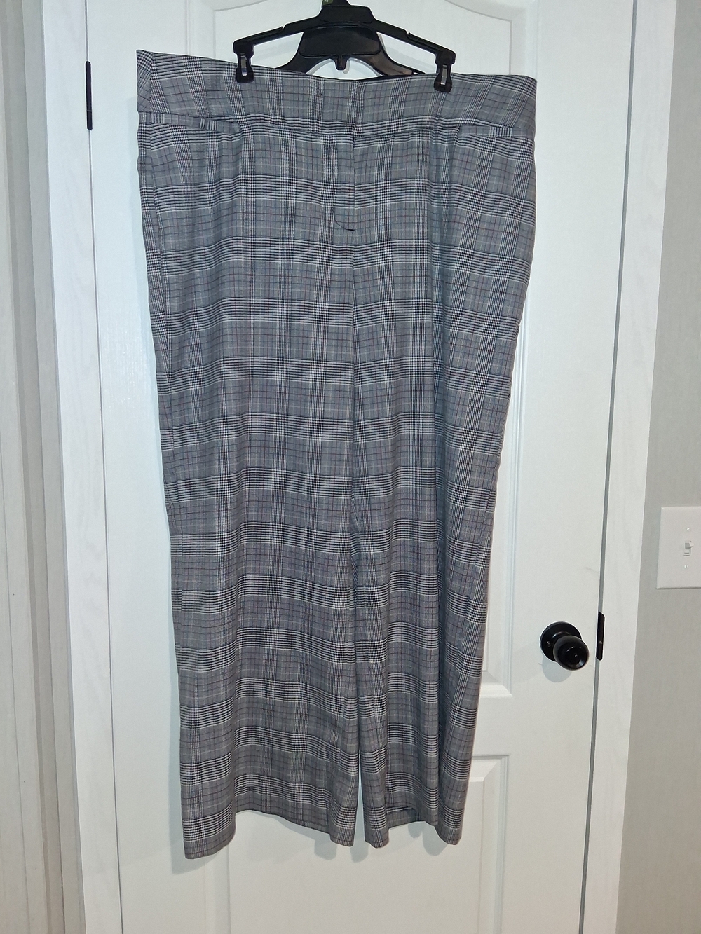 Lane Bryant Gray Plaid Women’s Dress Pants